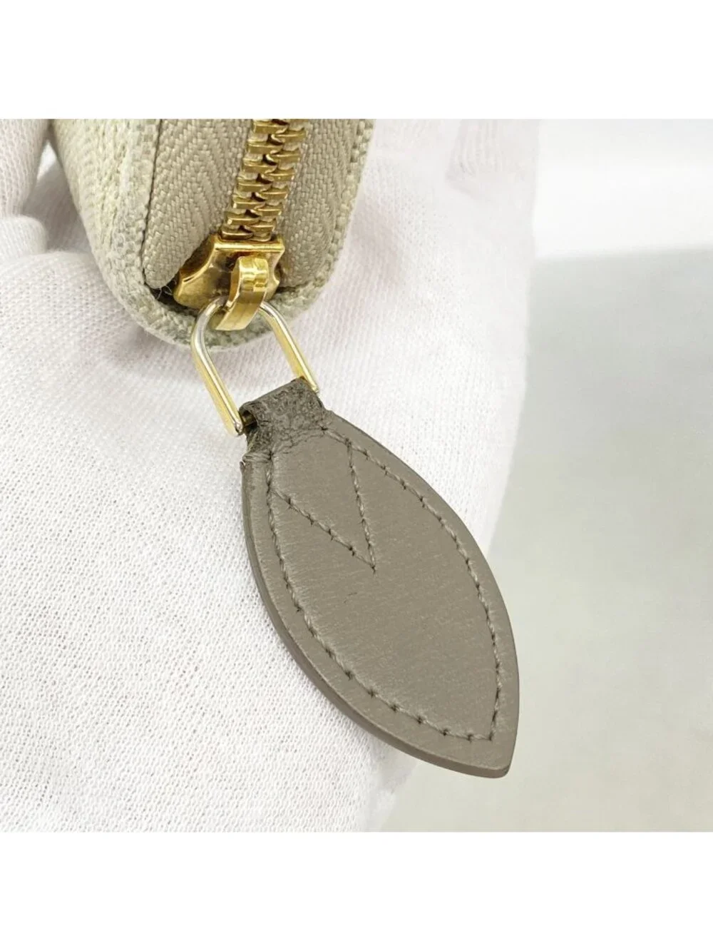 Louis Vuitton Wallet Monogram Jacquard Zippy Since White Gray